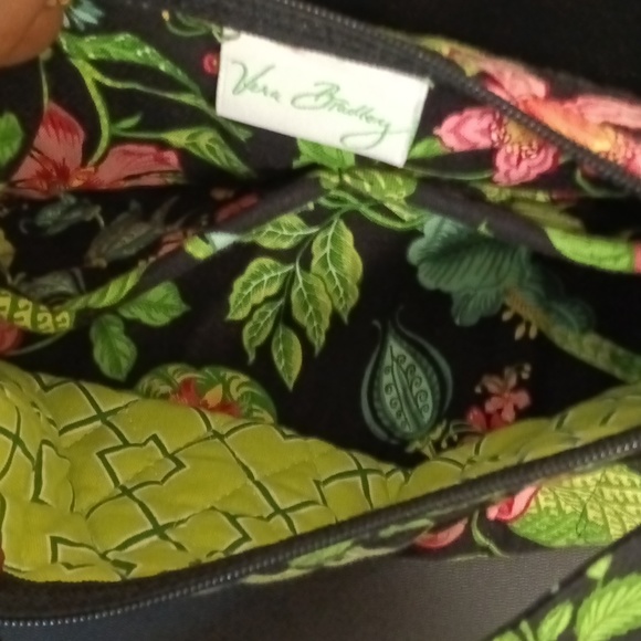 Vera Bradley small floral - Picture 3 of 4